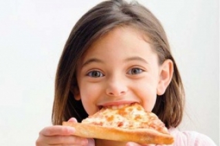 Бесплатная пицца для маленьких гостей в Italiano Vero
