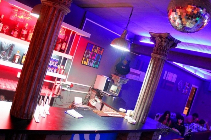 Фото бара Babai Lounge Bar Фото бара Babai Lounge Bar